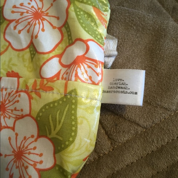 Camera Coat Sleeve for SD cameras - Picture 4 of 5